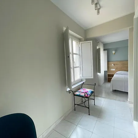 Amadora - Admite Mascotas Barreiros